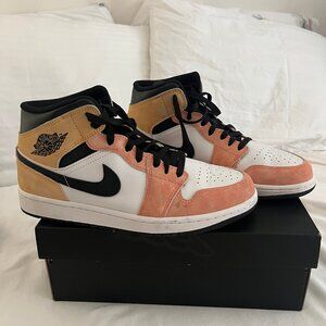 2023 Air Jordan 1 Mid SE 'Flight Club'